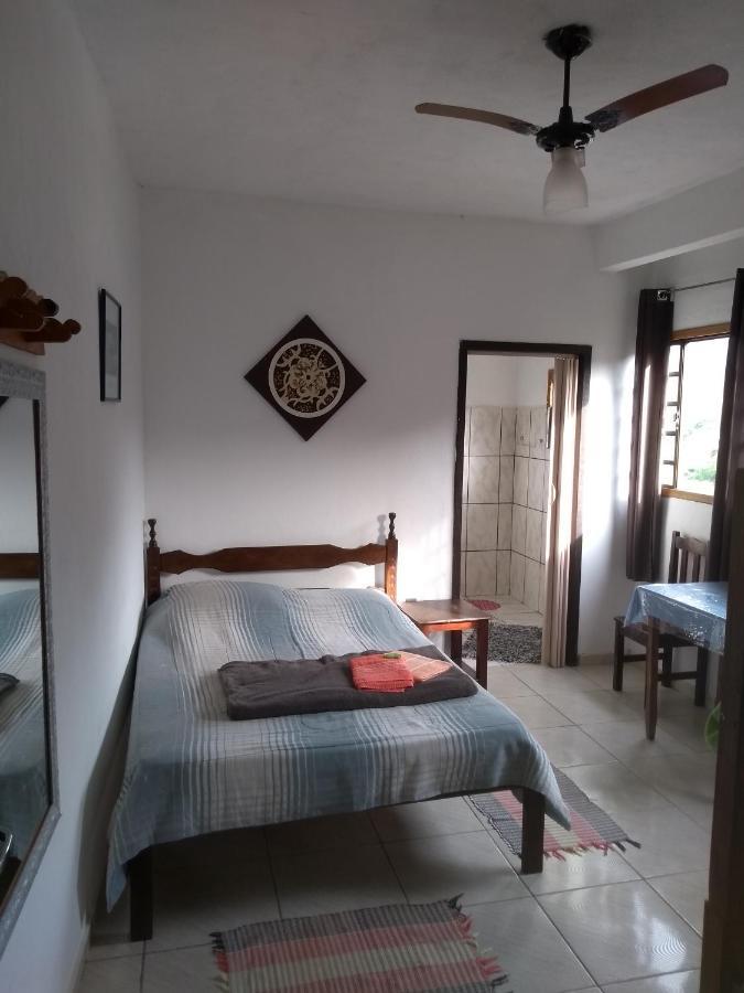 Pousada Hospedaria Santa Clara Santa Rita de Jacutinga Extérieur photo